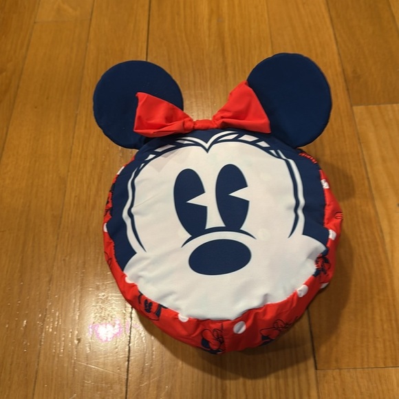 Disney Minnnie Mouse red packable rain jacket and attached carry bag size 4 . - Picture 7 of 10